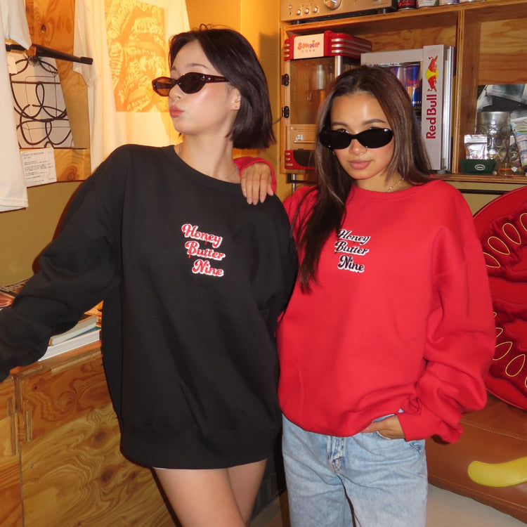 American diner sweat - 𝐇𝐨𝐧𝐞𝐲 𝐁𝐮𝐭𝐭𝐞𝐫 𝐍𝐢𝐧𝐞