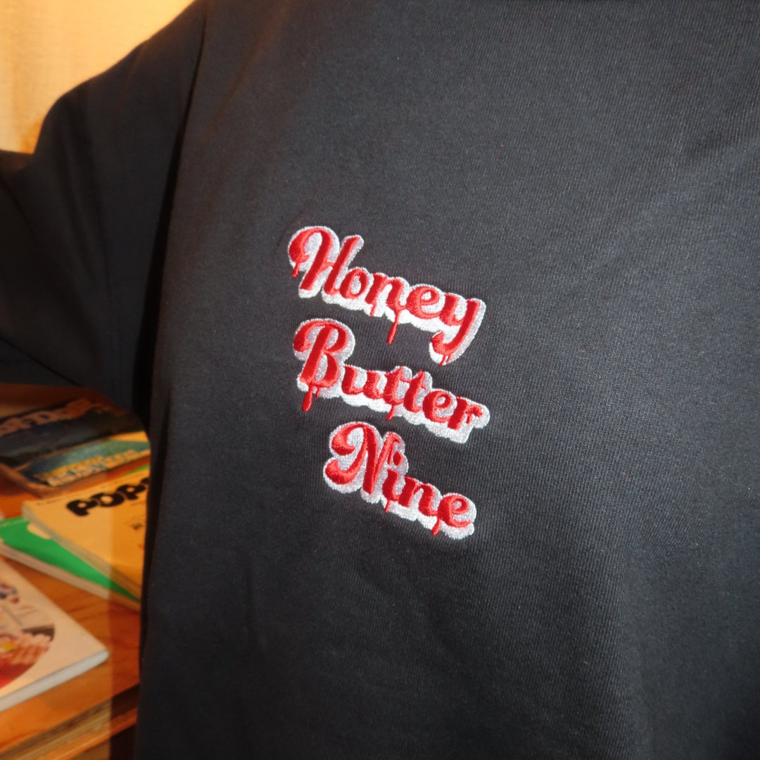 American diner sweat - 𝐇𝐨𝐧𝐞𝐲 𝐁𝐮𝐭𝐭𝐞𝐫 𝐍𝐢𝐧𝐞