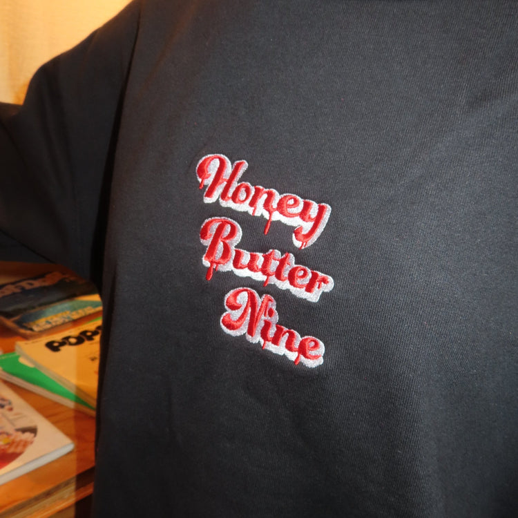American diner sweat - 𝐇𝐨𝐧𝐞𝐲 𝐁𝐮𝐭𝐭𝐞𝐫 𝐍𝐢𝐧𝐞