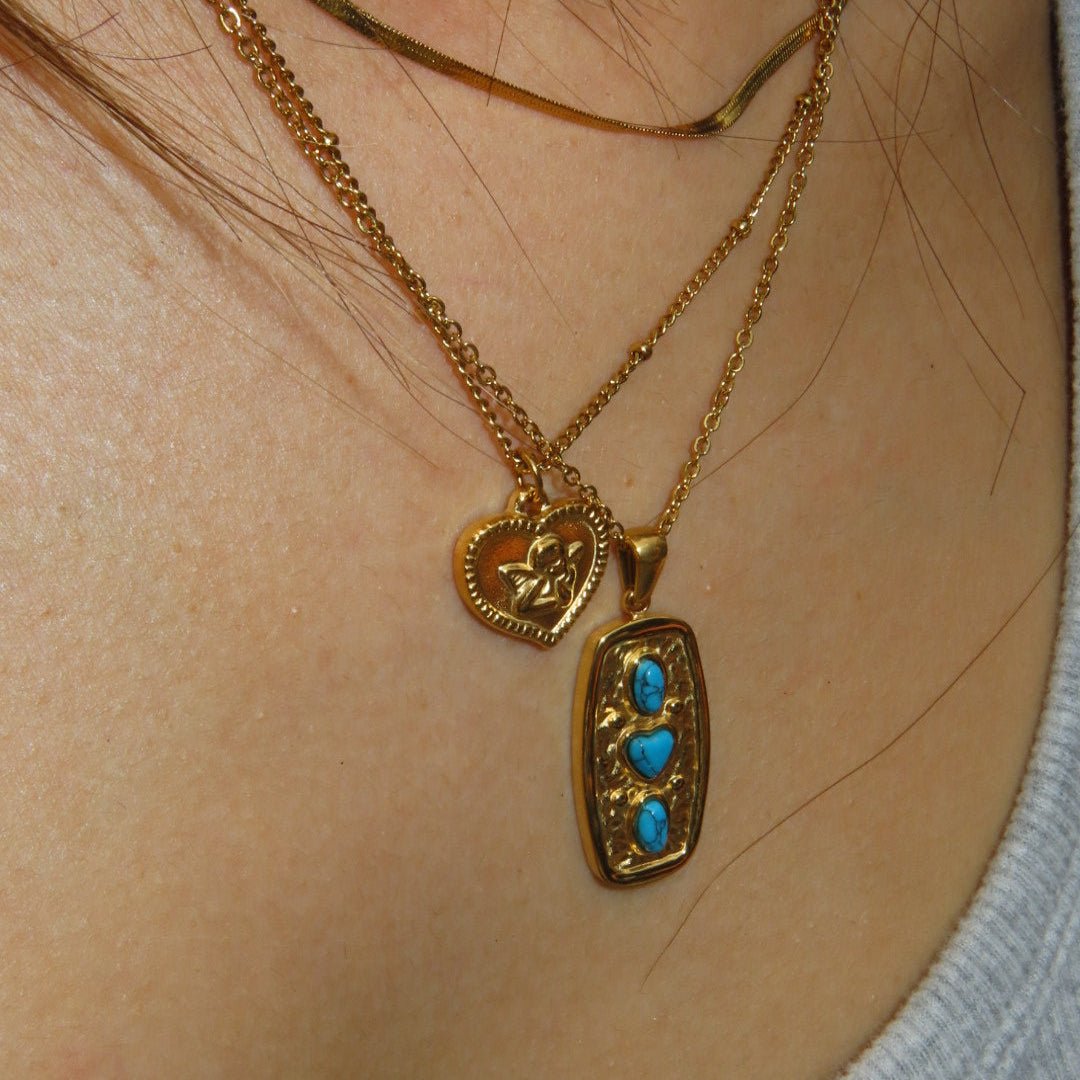 Angel heart necklace - 𝐇𝐨𝐧𝐞𝐲 𝐁𝐮𝐭𝐭𝐞𝐫 𝐍𝐢𝐧𝐞