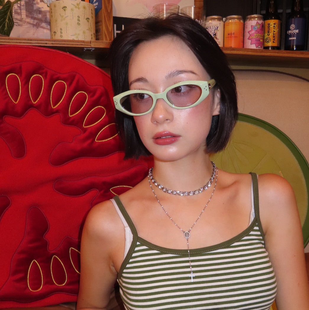 Avenu sunglasses - 𝐇𝐨𝐧𝐞𝐲 𝐁𝐮𝐭𝐭𝐞𝐫 𝐍𝐢𝐧𝐞