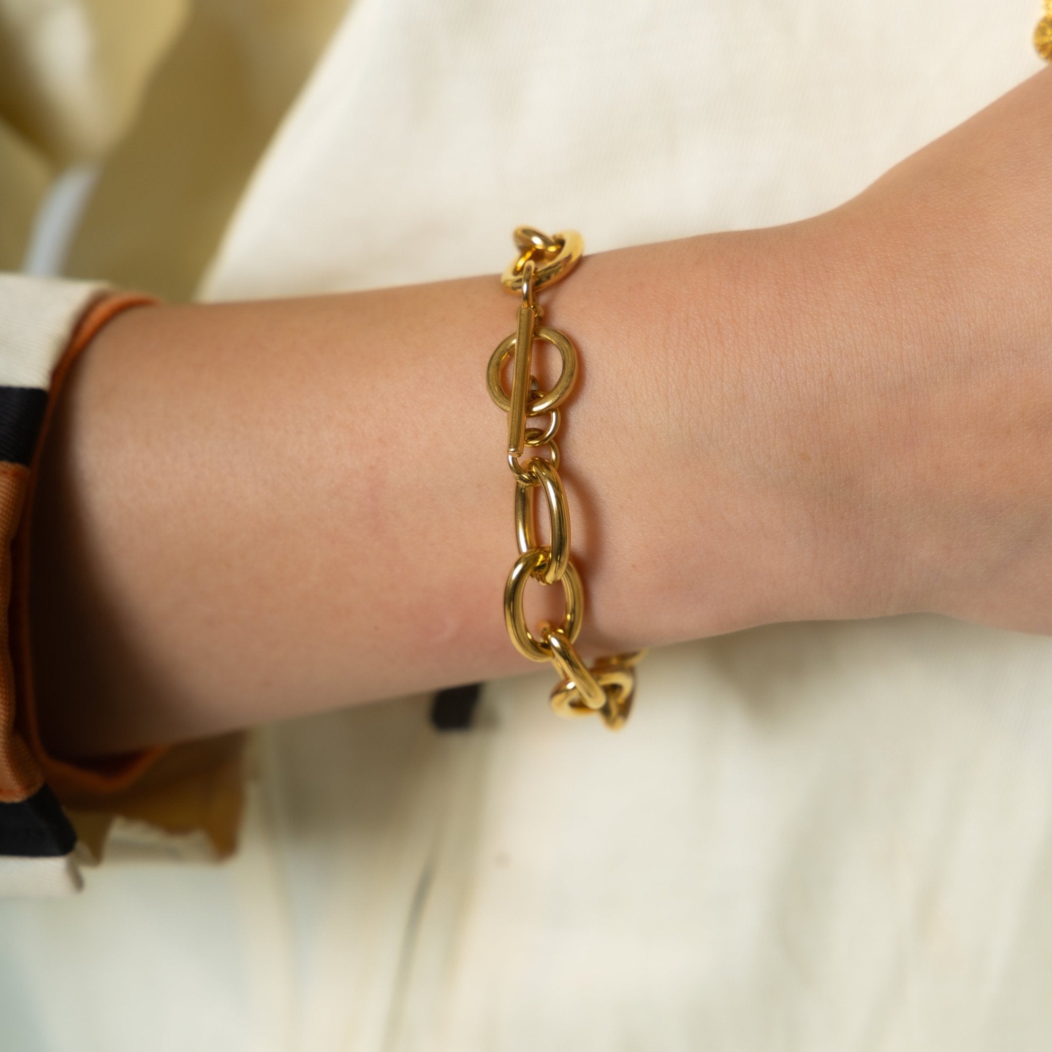 【ブレスレット】Bold chain bracelet - 𝐇𝐨𝐧𝐞𝐲 𝐁𝐮𝐭𝐭𝐞𝐫 𝐍𝐢𝐧𝐞