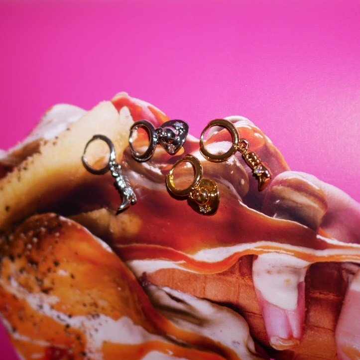 【ピアス】Boots pirce - 𝐇𝐨𝐧𝐞𝐲 𝐁𝐮𝐭𝐭𝐞𝐫 𝐍𝐢𝐧𝐞