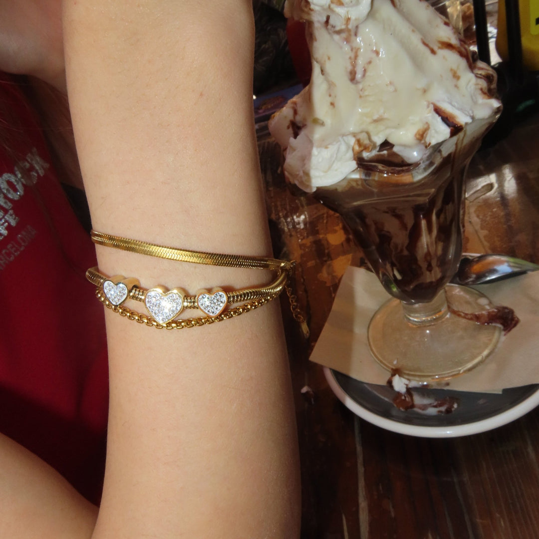 【ブレスレット】Casual bracelet - 𝐇𝐨𝐧𝐞𝐲 𝐁𝐮𝐭𝐭𝐞𝐫 𝐍𝐢𝐧𝐞