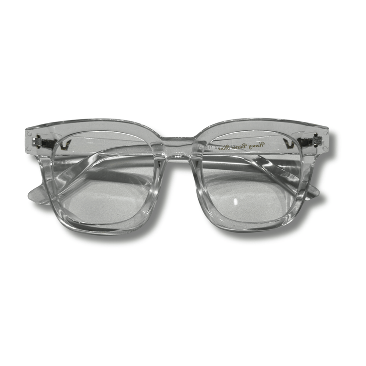 Casual clear sunglasses - 𝐇𝐨𝐧𝐞𝐲 𝐁𝐮𝐭𝐭𝐞𝐫 𝐍𝐢𝐧𝐞