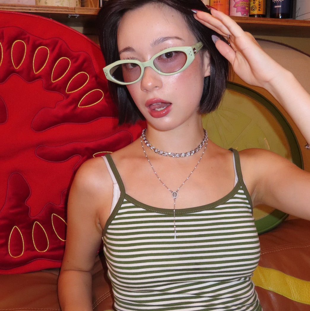 Choker glitter necklace - 𝐇𝐨𝐧𝐞𝐲 𝐁𝐮𝐭𝐭𝐞𝐫 𝐍𝐢𝐧𝐞