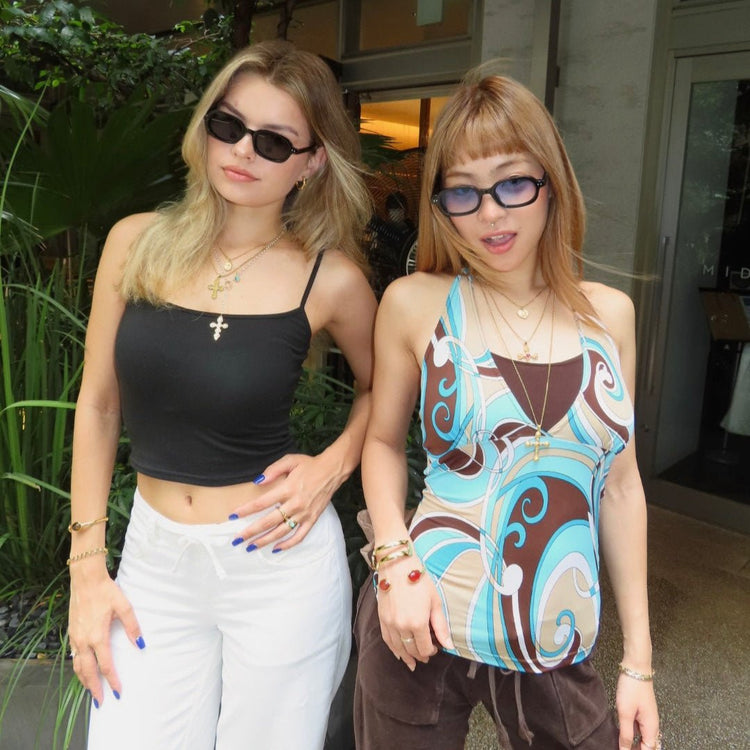 Circle bob sunglasses - 𝐇𝐨𝐧𝐞𝐲 𝐁𝐮𝐭𝐭𝐞𝐫 𝐍𝐢𝐧𝐞