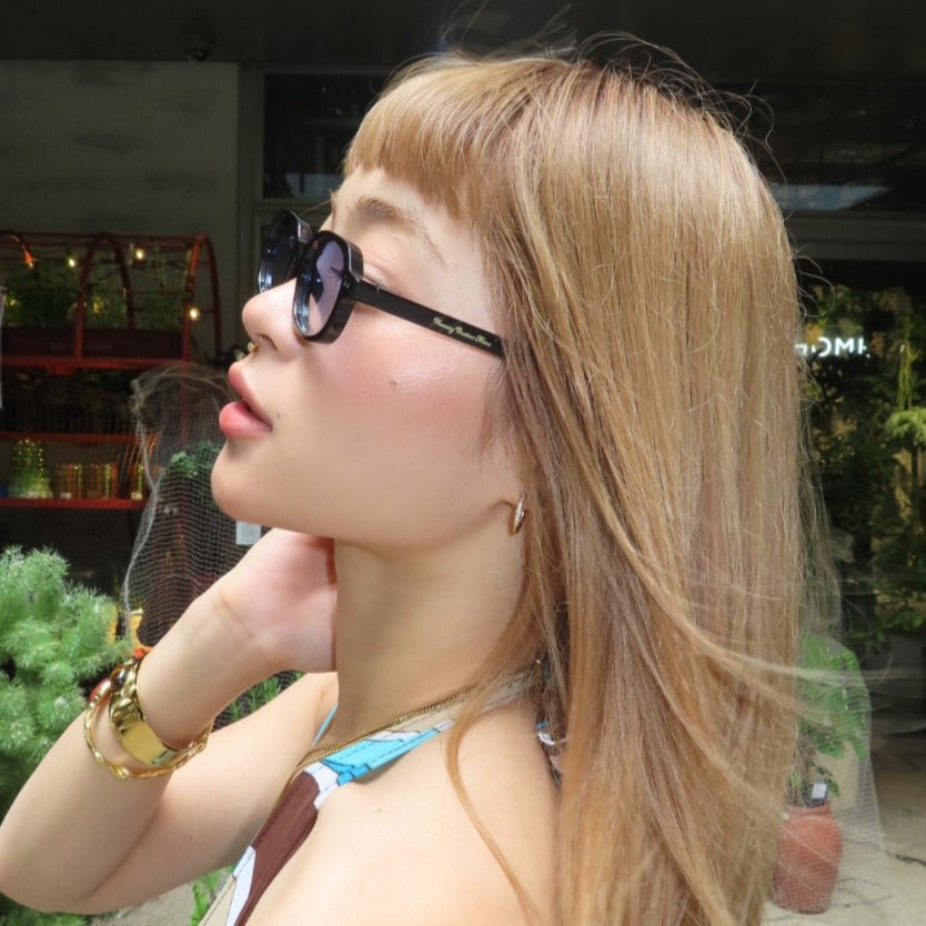 Circle bob sunglasses - 𝐇𝐨𝐧𝐞𝐲 𝐁𝐮𝐭𝐭𝐞𝐫 𝐍𝐢𝐧𝐞