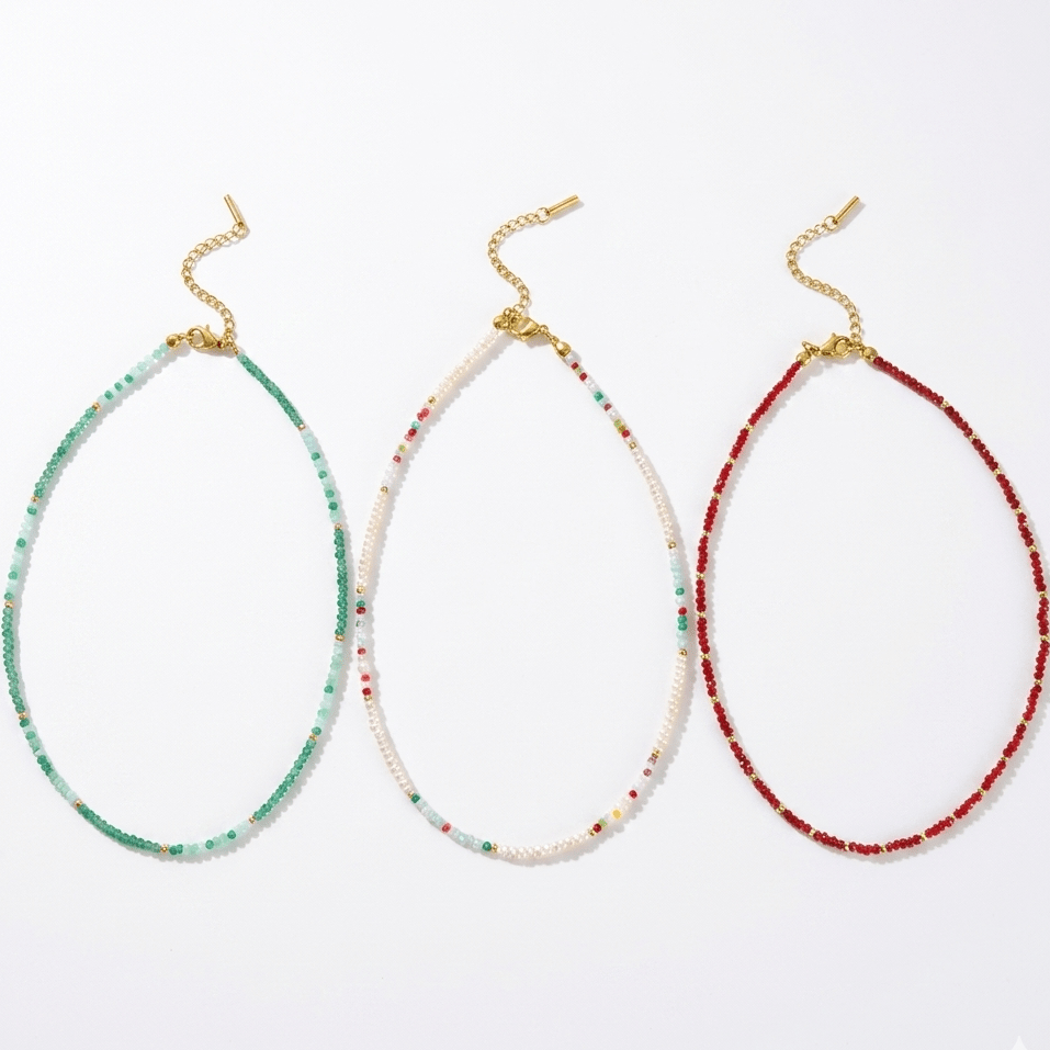 Colorful beads necklace - 𝐇𝐨𝐧𝐞𝐲 𝐁𝐮𝐭𝐭𝐞𝐫 𝐍𝐢𝐧𝐞
