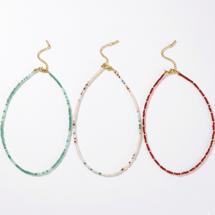 Colorful beads necklace - 𝐇𝐨𝐧𝐞𝐲 𝐁𝐮𝐭𝐭𝐞𝐫 𝐍𝐢𝐧𝐞