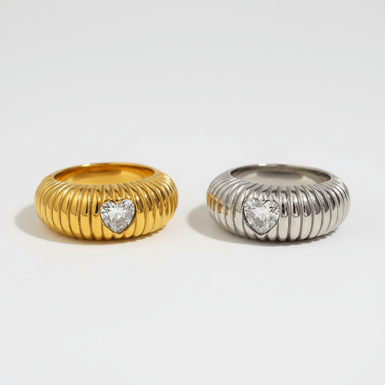 【リング】Croissant ring - 𝐇𝐨𝐧𝐞𝐲 𝐁𝐮𝐭𝐭𝐞𝐫 𝐍𝐢𝐧𝐞