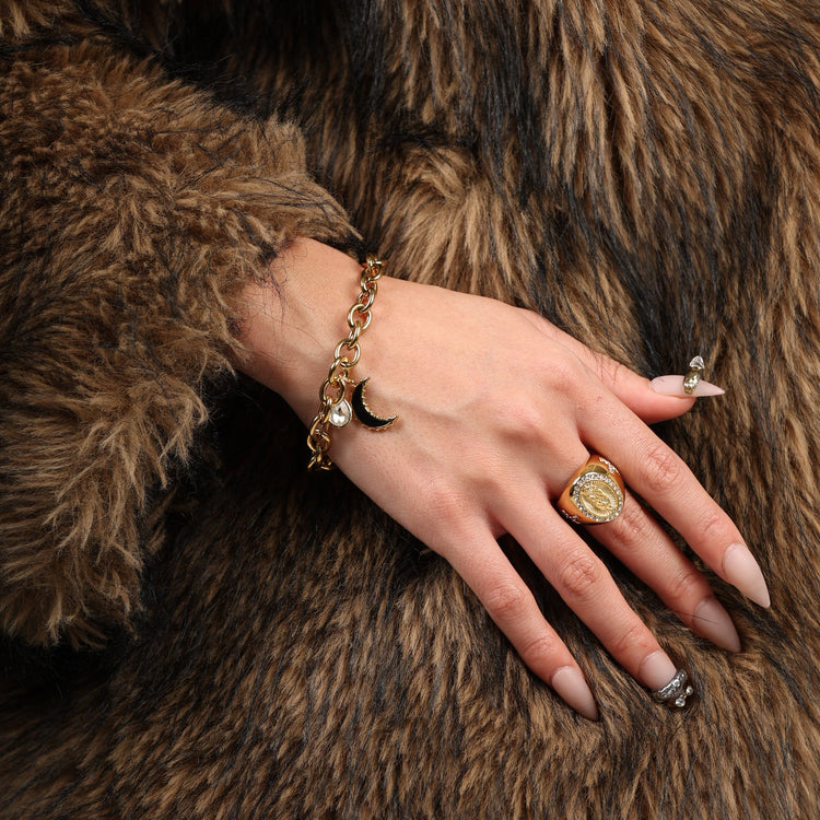 【リング】Cross gold ring - 𝐇𝐨𝐧𝐞𝐲 𝐁𝐮𝐭𝐭𝐞𝐫 𝐍𝐢𝐧𝐞