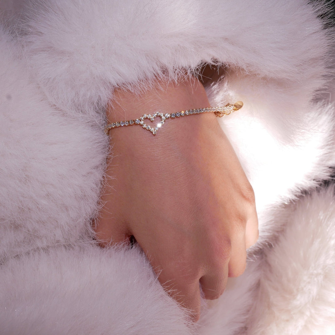 【ブレスレット】Crystal heart bracelet - 𝐇𝐨𝐧𝐞𝐲 𝐁𝐮𝐭𝐭𝐞𝐫 𝐍𝐢𝐧𝐞