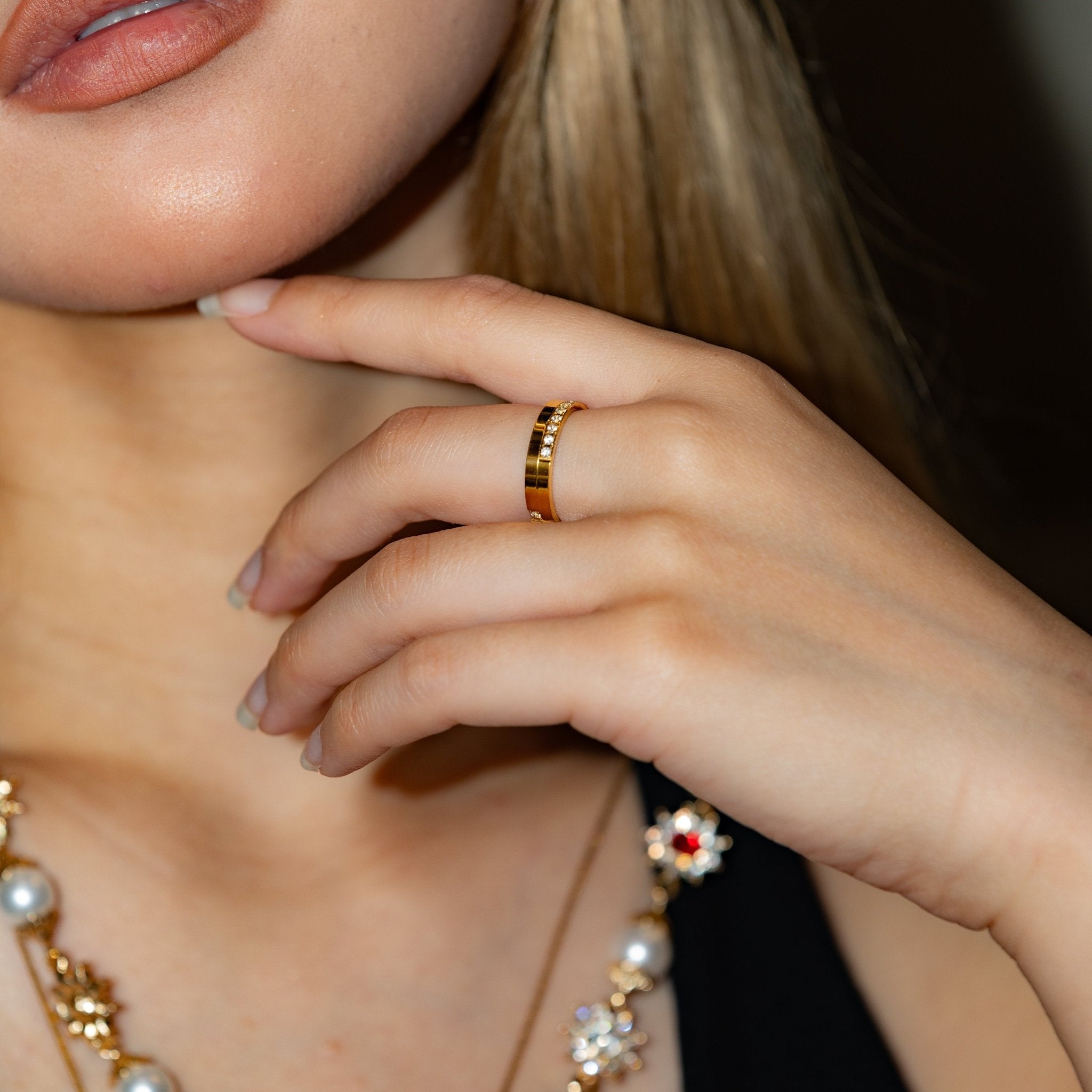 【リング】Crystal layer ring set - 𝐇𝐨𝐧𝐞𝐲 𝐁𝐮𝐭𝐭𝐞𝐫 𝐍𝐢𝐧𝐞