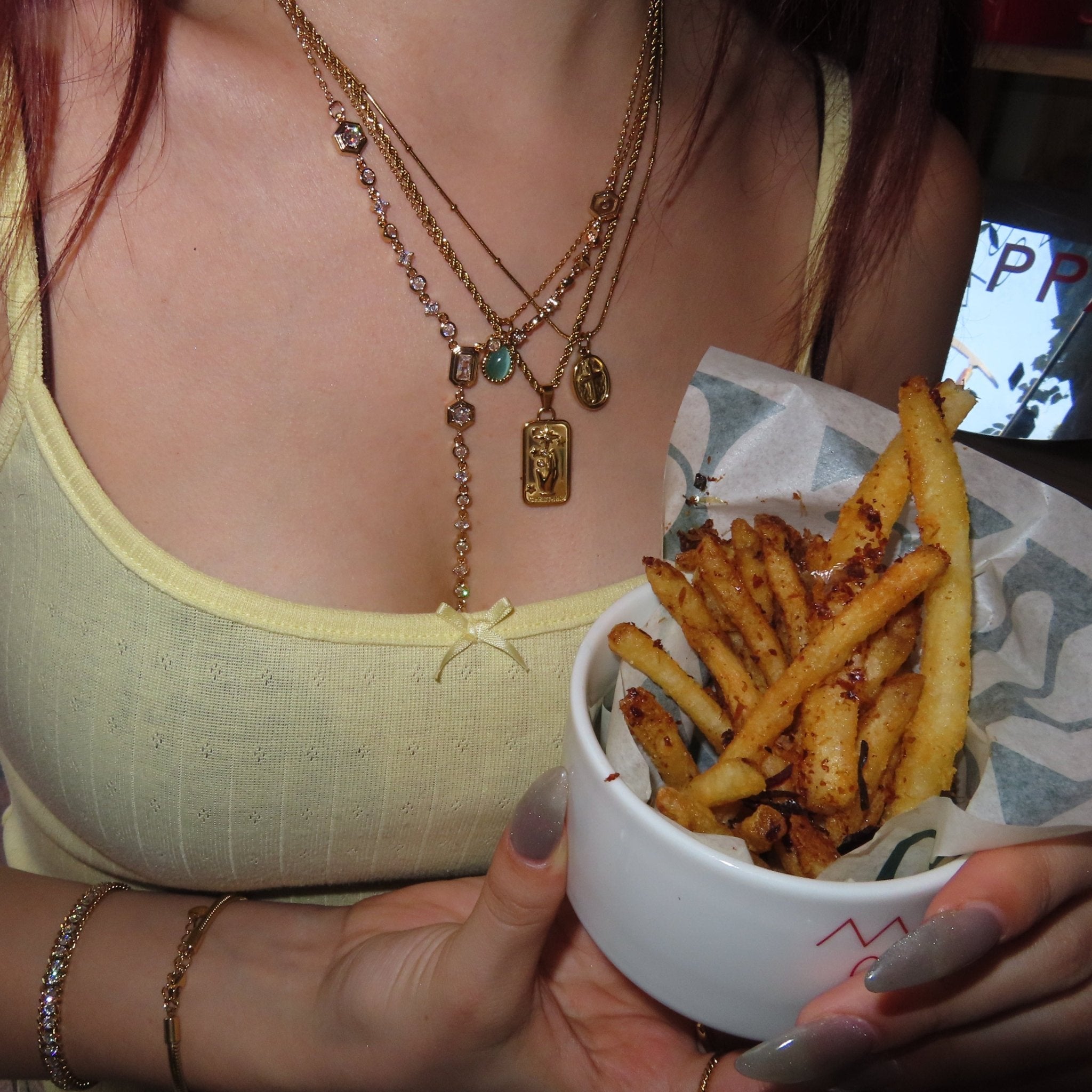 Drop blue necklace (2セット) - 𝐇𝐨𝐧𝐞𝐲 𝐁𝐮𝐭𝐭𝐞𝐫 𝐍𝐢𝐧𝐞