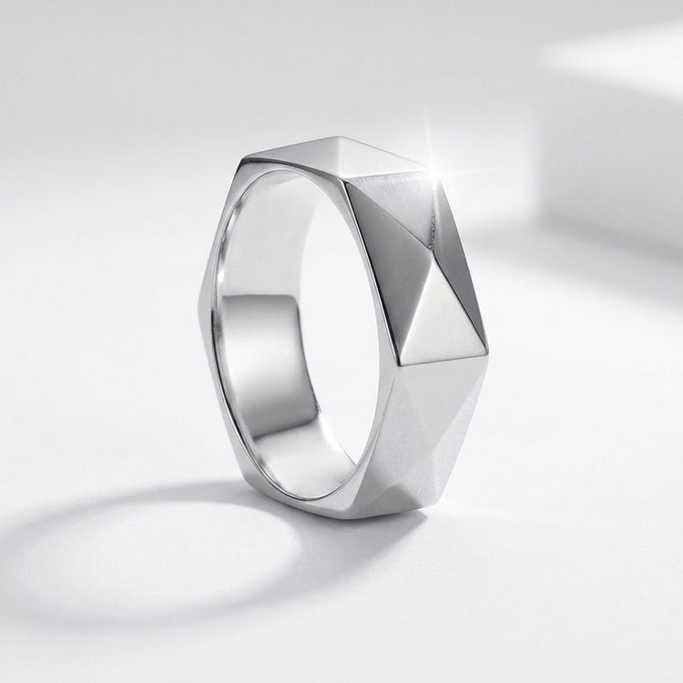【リング】Edge ring - 𝐇𝐨𝐧𝐞𝐲 𝐁𝐮𝐭𝐭𝐞𝐫 𝐍𝐢𝐧𝐞