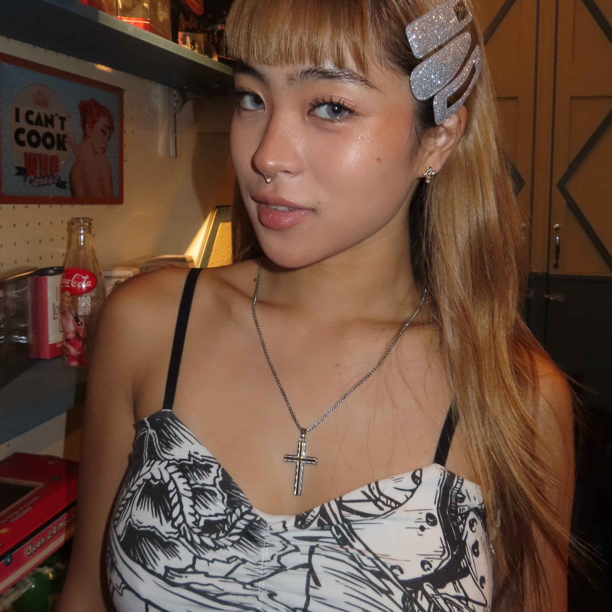 Eternal necklace - 𝐇𝐨𝐧𝐞𝐲 𝐁𝐮𝐭𝐭𝐞𝐫 𝐍𝐢𝐧𝐞