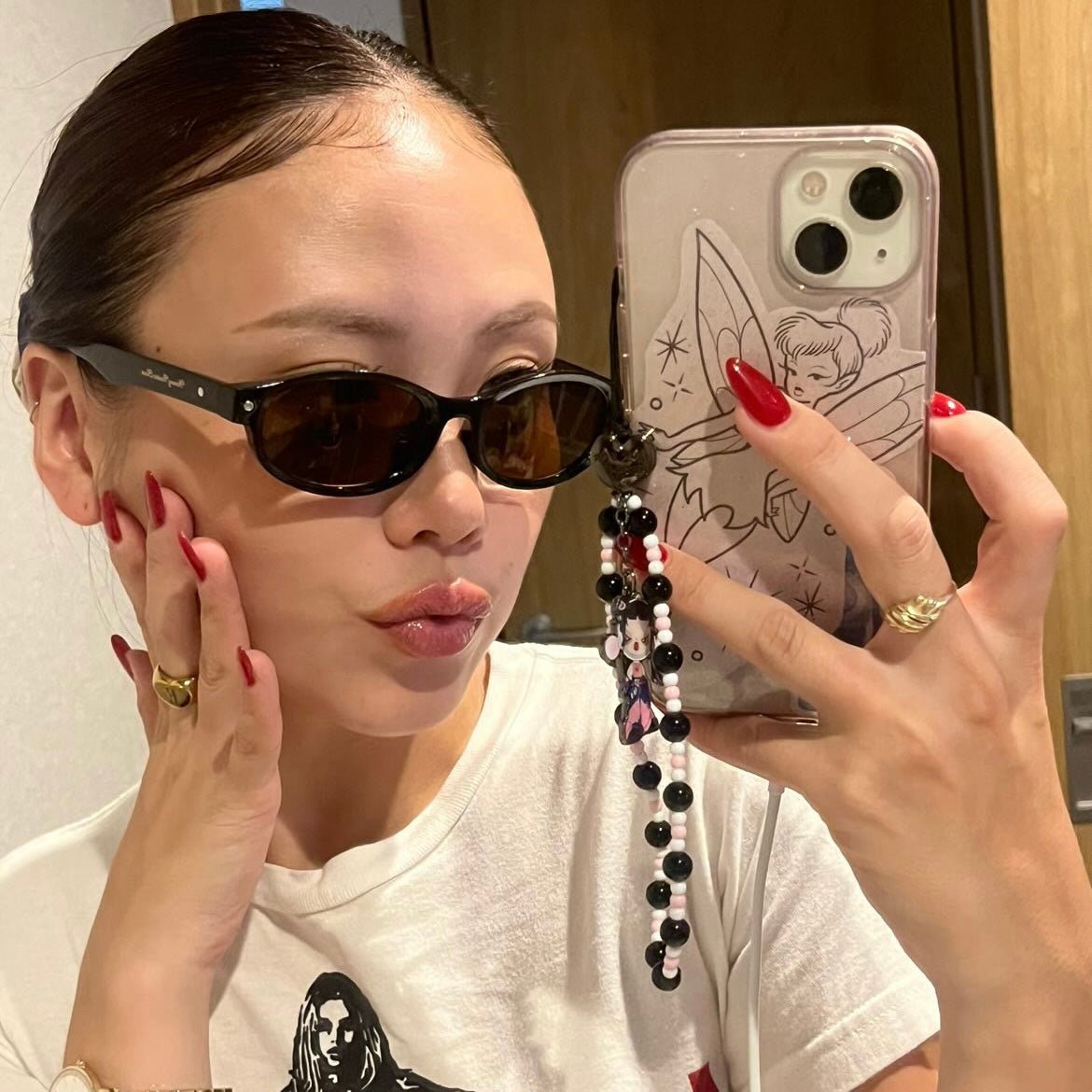 Fashion round sunglasses - 𝐇𝐨𝐧𝐞𝐲 𝐁𝐮𝐭𝐭𝐞𝐫 𝐍𝐢𝐧𝐞