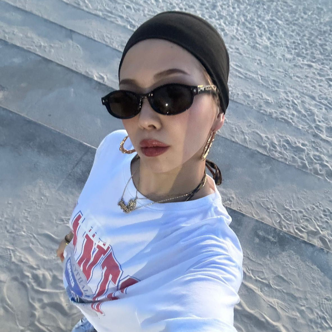 Fashion round sunglasses - 𝐇𝐨𝐧𝐞𝐲 𝐁𝐮𝐭𝐭𝐞𝐫 𝐍𝐢𝐧𝐞