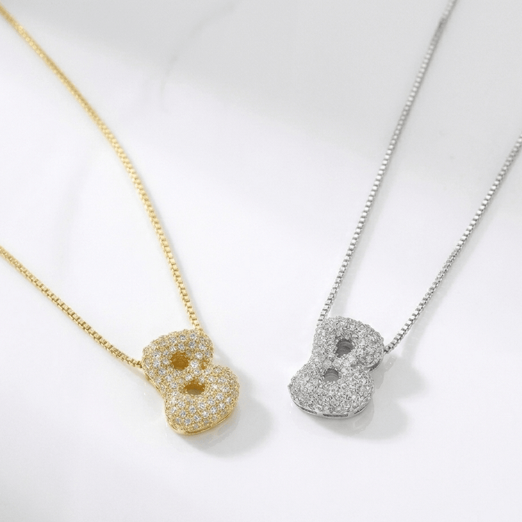 Glitter B necklace - 𝐇𝐨𝐧𝐞𝐲 𝐁𝐮𝐭𝐭𝐞𝐫 𝐍𝐢𝐧𝐞