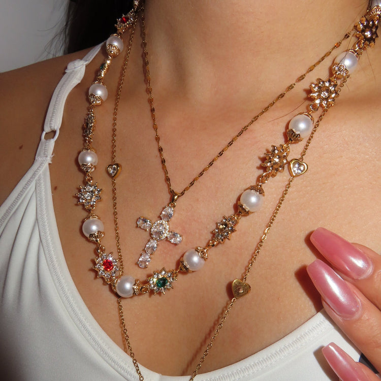 Glitter Pearl necklace - 𝐇𝐨𝐧𝐞𝐲 𝐁𝐮𝐭𝐭𝐞𝐫 𝐍𝐢𝐧𝐞