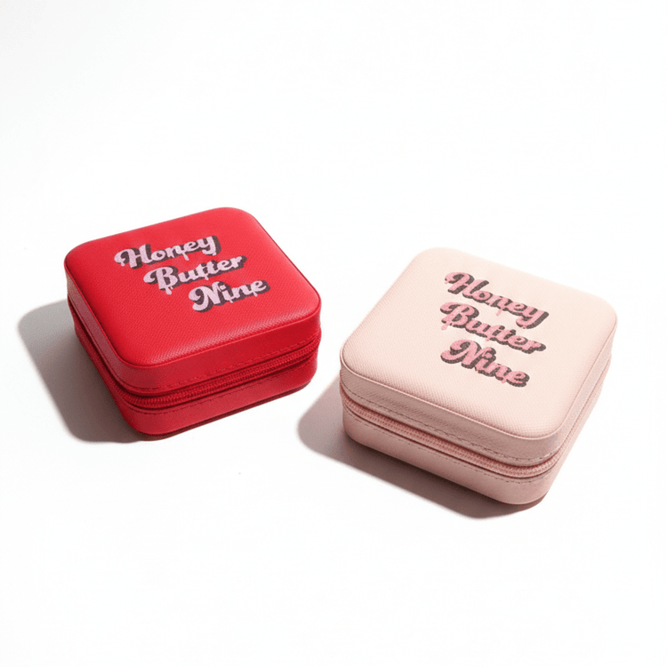 Honey Butter jewelry box - 𝐇𝐨𝐧𝐞𝐲 𝐁𝐮𝐭𝐭𝐞𝐫 𝐍𝐢𝐧𝐞
