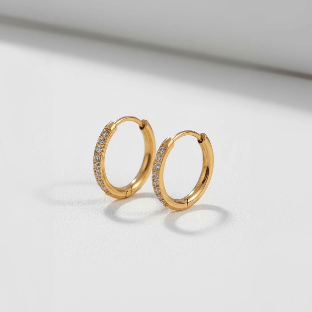 【ピアス】hoop glitter pierce - 𝐇𝐨𝐧𝐞𝐲 𝐁𝐮𝐭𝐭𝐞𝐫 𝐍𝐢𝐧𝐞