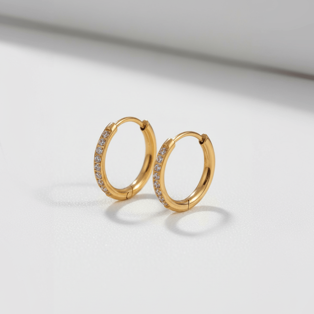 【ピアス】hoop glitter pierce - 𝐇𝐨𝐧𝐞𝐲 𝐁𝐮𝐭𝐭𝐞𝐫 𝐍𝐢𝐧𝐞