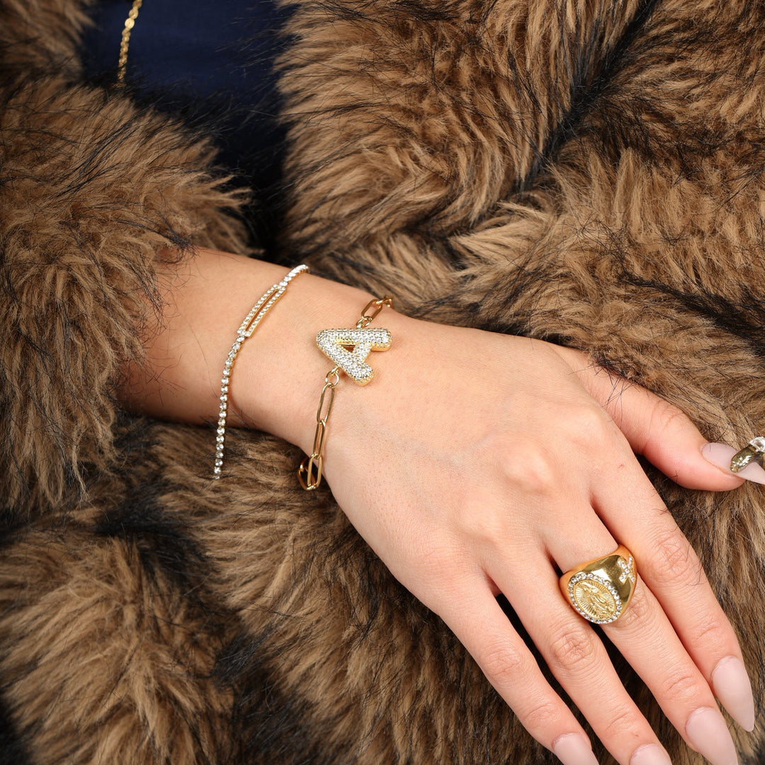 【ブレスレット】Initial glitter bracelet - 𝐇𝐨𝐧𝐞𝐲 𝐁𝐮𝐭𝐭𝐞𝐫 𝐍𝐢𝐧𝐞