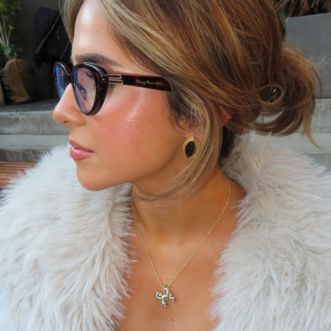 Leopard initial necklace - 𝐇𝐨𝐧𝐞𝐲 𝐁𝐮𝐭𝐭𝐞𝐫 𝐍𝐢𝐧𝐞
