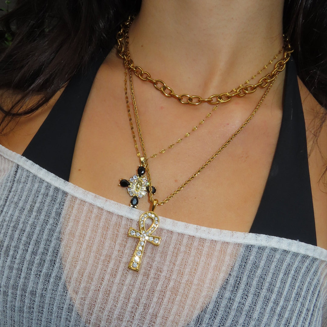 Maria necklace - 𝐇𝐨𝐧𝐞𝐲 𝐁𝐮𝐭𝐭𝐞𝐫 𝐍𝐢𝐧𝐞