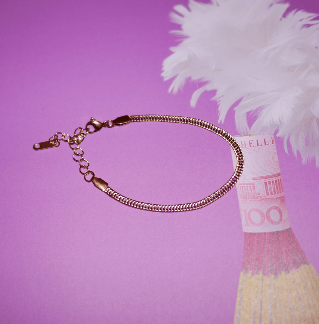 【ブレスレット】Mini chain bracelet - 𝐇𝐨𝐧𝐞𝐲 𝐁𝐮𝐭𝐭𝐞𝐫 𝐍𝐢𝐧𝐞