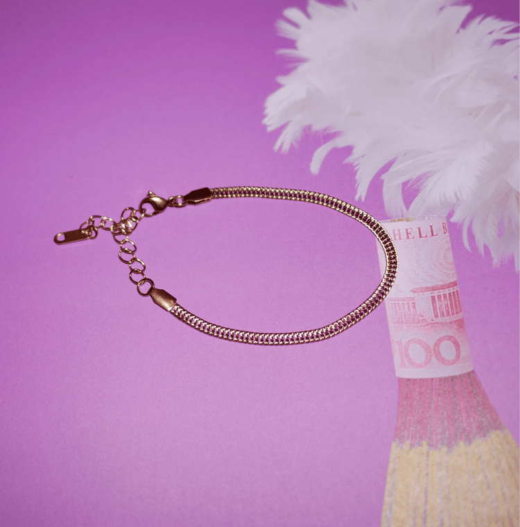 【ブレスレット】Mini chain bracelet - 𝐇𝐨𝐧𝐞𝐲 𝐁𝐮𝐭𝐭𝐞𝐫 𝐍𝐢𝐧𝐞