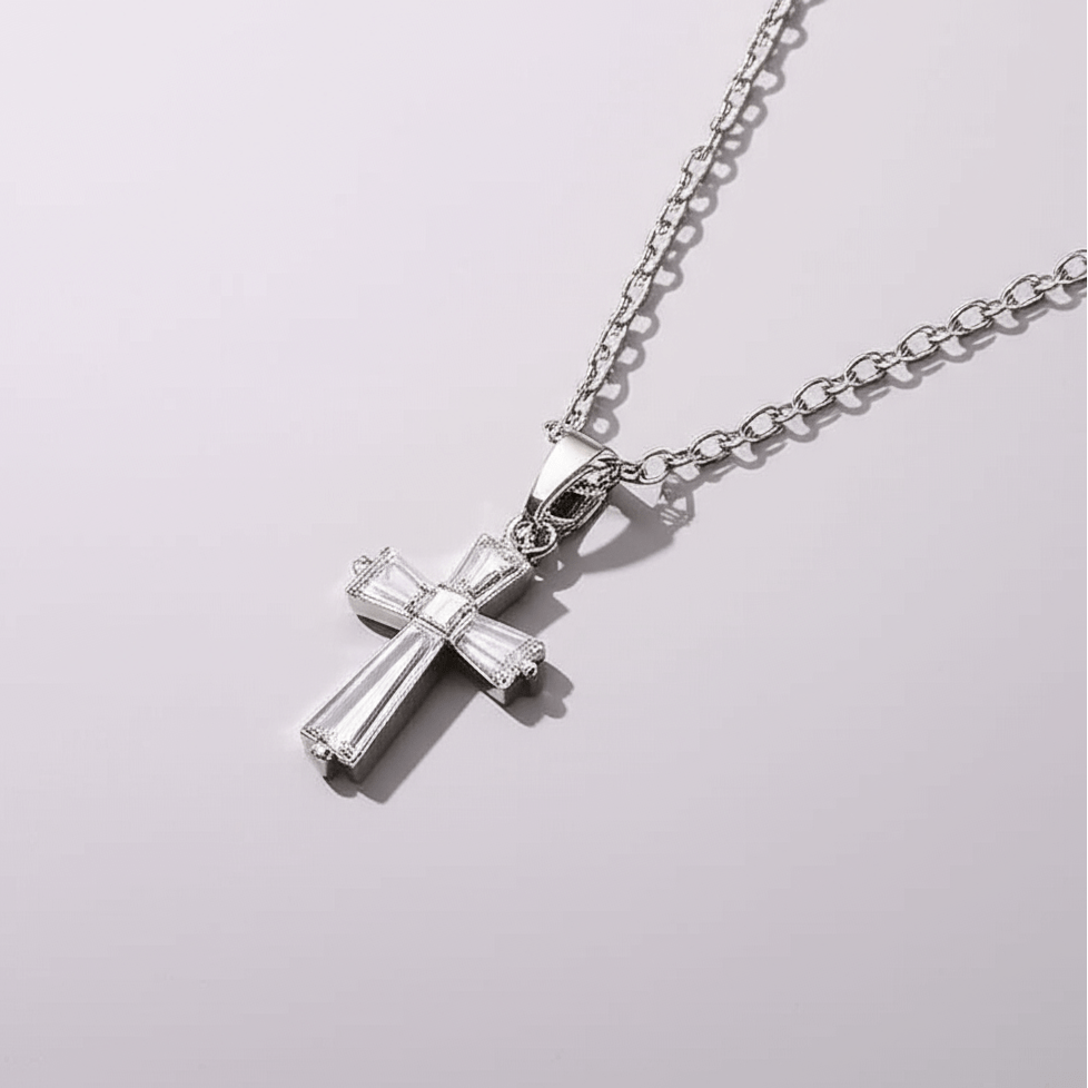 Mini cross necklace - 𝐇𝐨𝐧𝐞𝐲 𝐁𝐮𝐭𝐭𝐞𝐫 𝐍𝐢𝐧𝐞