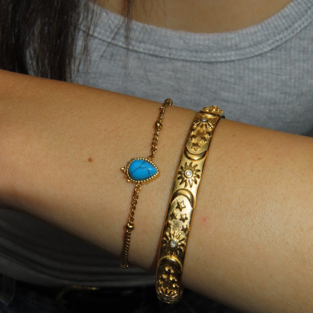 【ブレスレット】Moon bangle - 𝐇𝐨𝐧𝐞𝐲 𝐁𝐮𝐭𝐭𝐞𝐫 𝐍𝐢𝐧𝐞