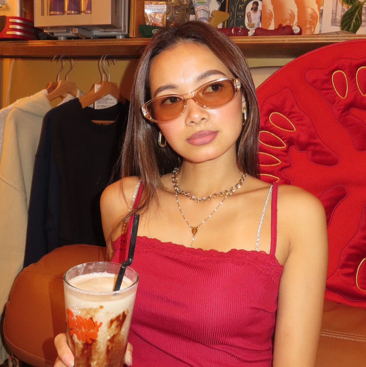 Paris sunglasses - 𝐇𝐨𝐧𝐞𝐲 𝐁𝐮𝐭𝐭𝐞𝐫 𝐍𝐢𝐧𝐞