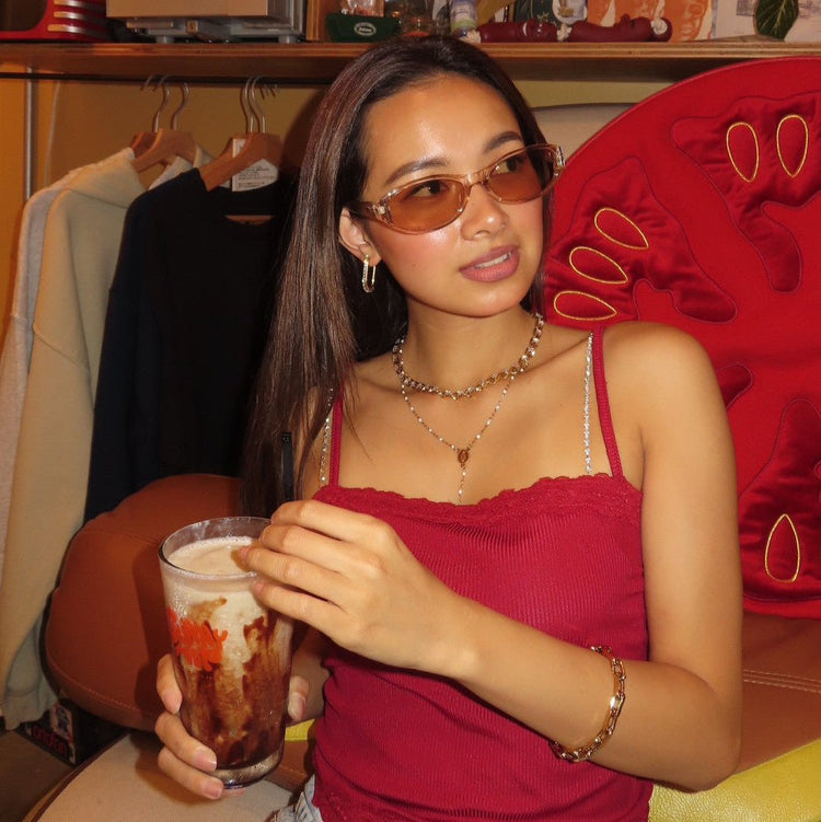 Paris sunglasses - 𝐇𝐨𝐧𝐞𝐲 𝐁𝐮𝐭𝐭𝐞𝐫 𝐍𝐢𝐧𝐞