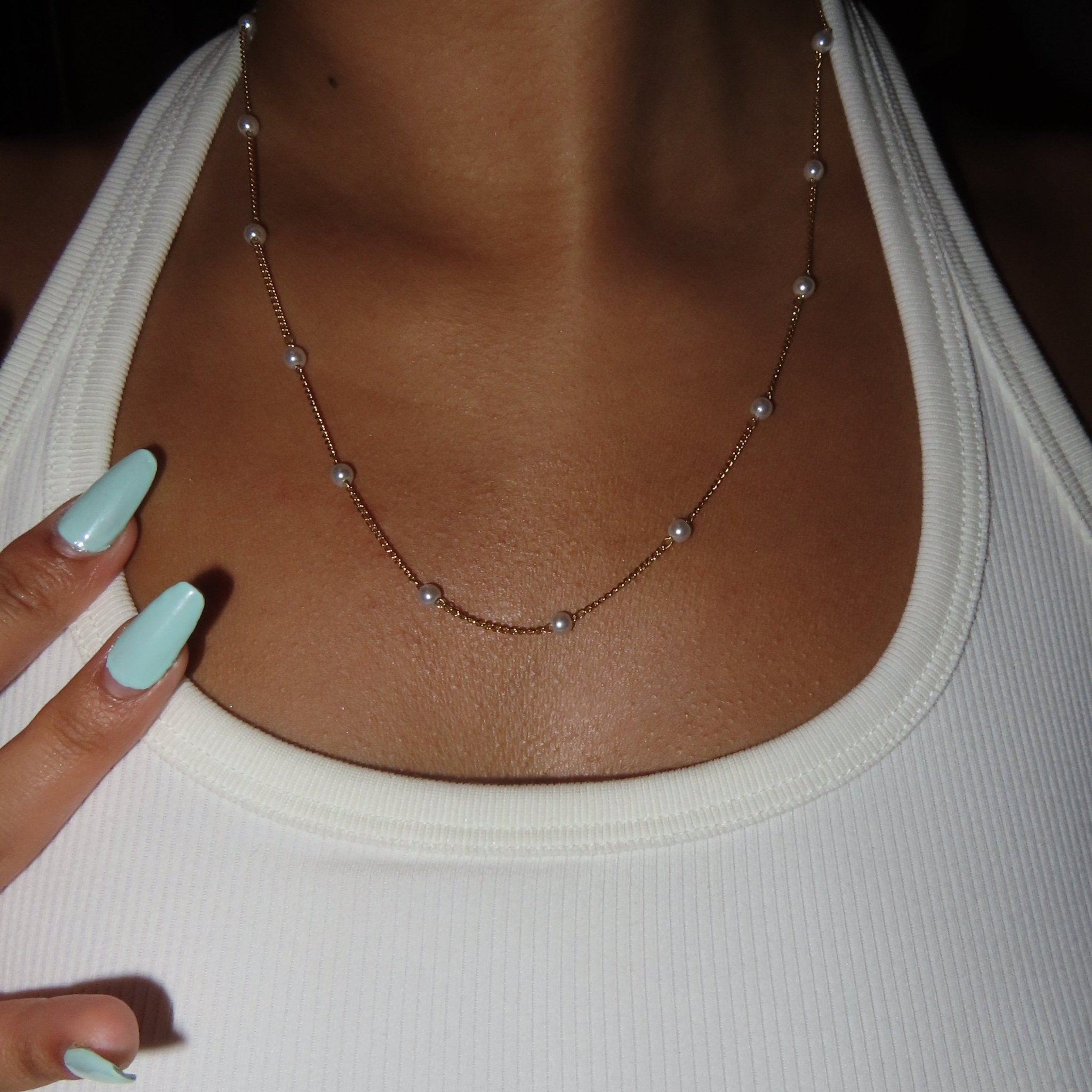 Pearl simple necklace - 𝐇𝐨𝐧𝐞𝐲 𝐁𝐮𝐭𝐭𝐞𝐫 𝐍𝐢𝐧𝐞