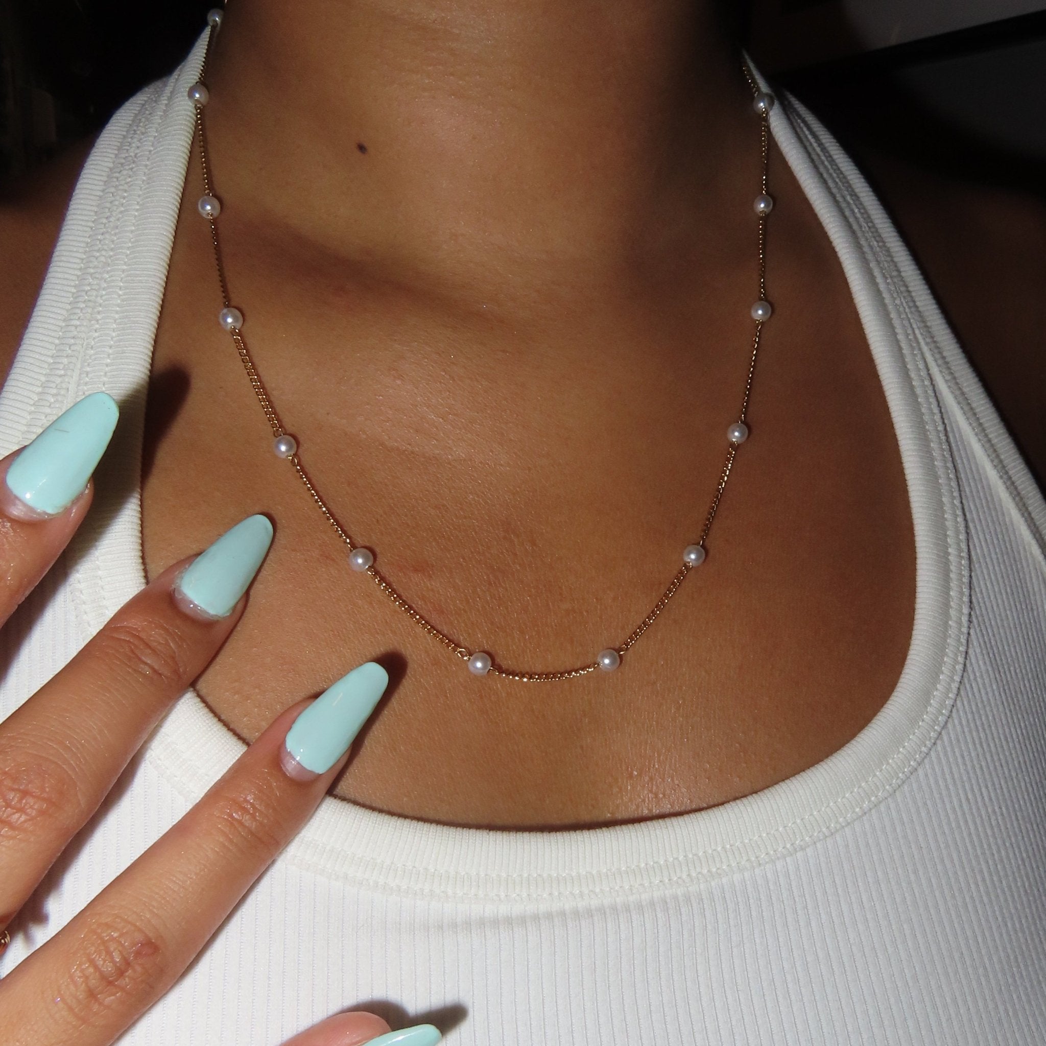 Pearl simple necklace - 𝐇𝐨𝐧𝐞𝐲 𝐁𝐮𝐭𝐭𝐞𝐫 𝐍𝐢𝐧𝐞