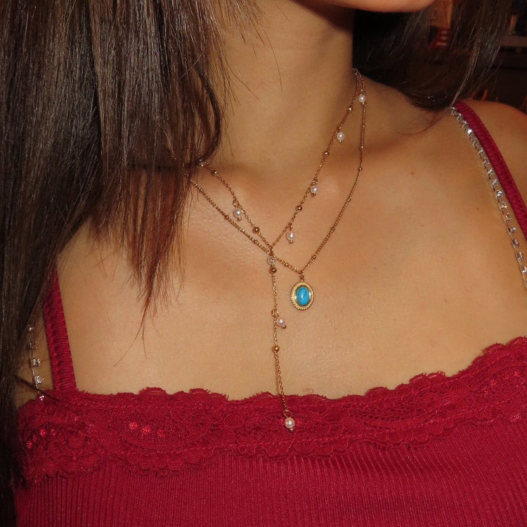 Pills turquoise necklace - 𝐇𝐨𝐧𝐞𝐲 𝐁𝐮𝐭𝐭𝐞𝐫 𝐍𝐢𝐧𝐞