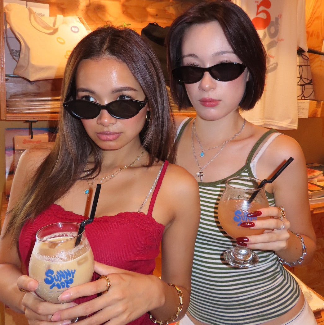 Pills turquoise necklace - 𝐇𝐨𝐧𝐞𝐲 𝐁𝐮𝐭𝐭𝐞𝐫 𝐍𝐢𝐧𝐞