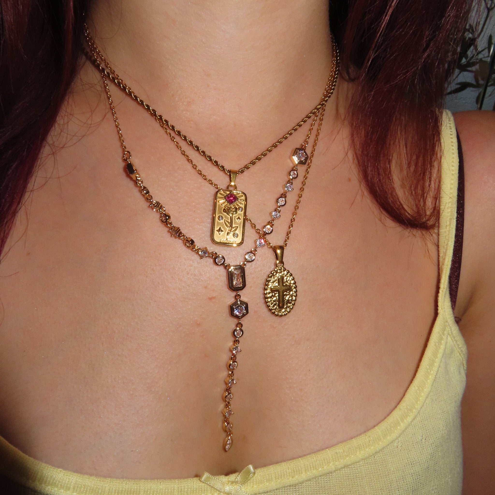 Plate magic necklace - 𝐇𝐨𝐧𝐞𝐲 𝐁𝐮𝐭𝐭𝐞𝐫 𝐍𝐢𝐧𝐞