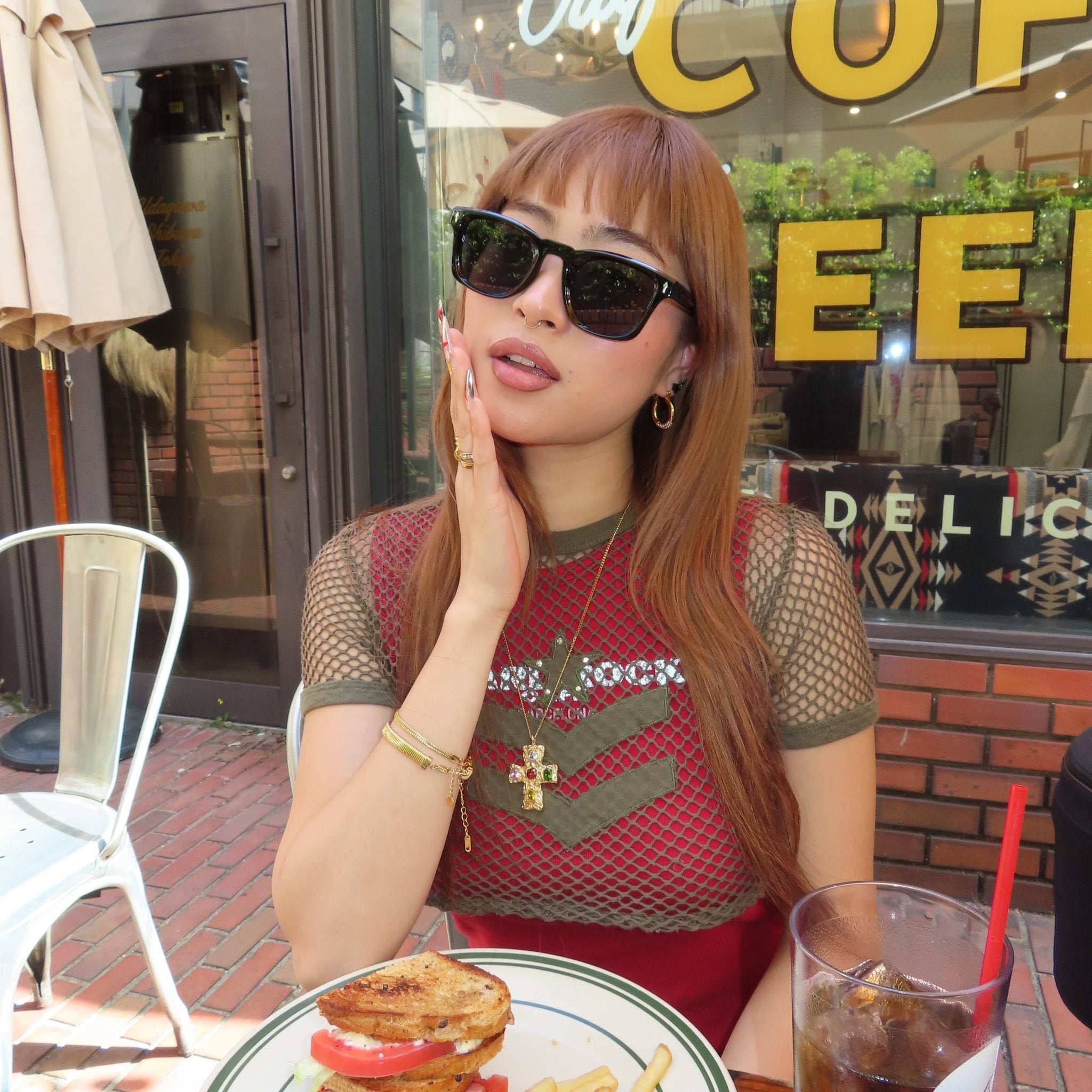 【ピアス】　Pop twinkle pierce - 𝐇𝐨𝐧𝐞𝐲 𝐁𝐮𝐭𝐭𝐞𝐫 𝐍𝐢𝐧𝐞