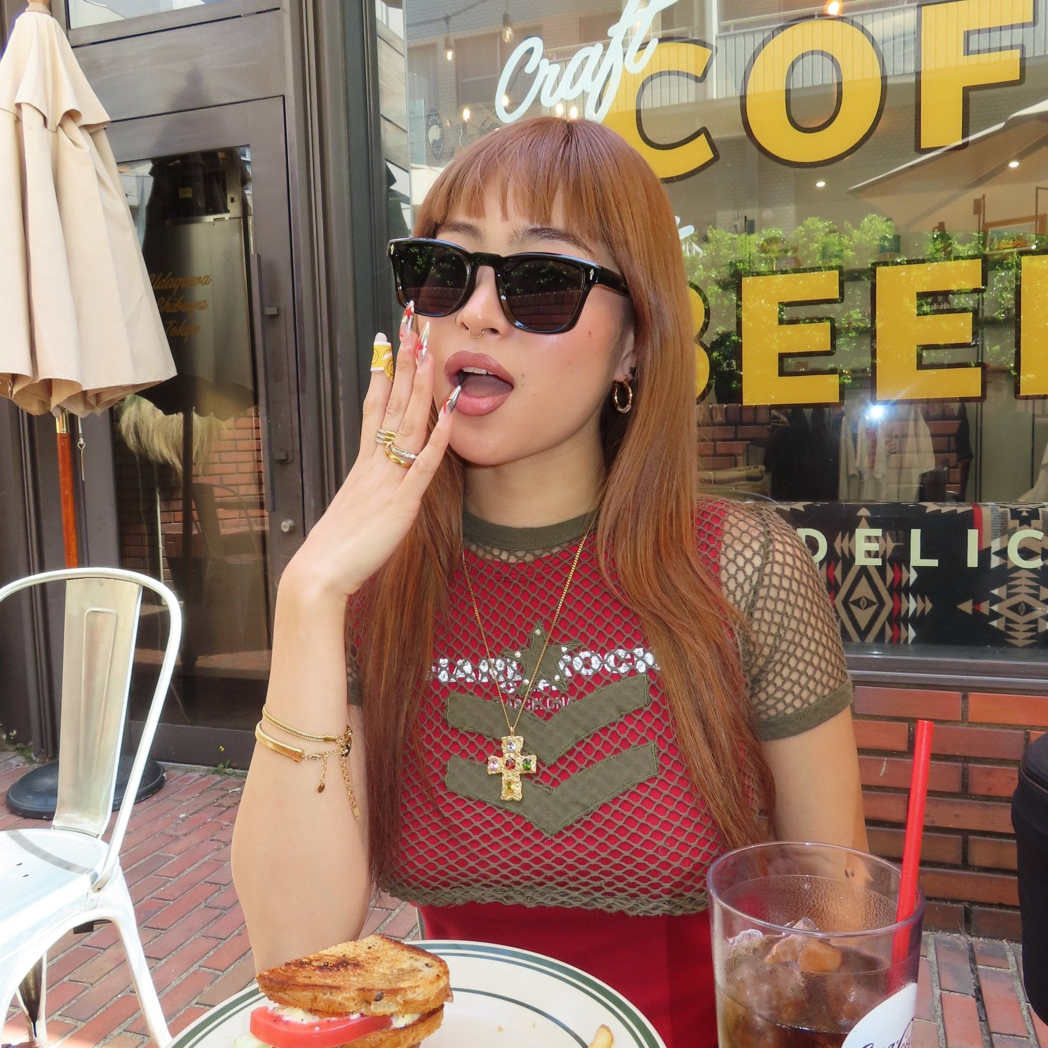 【ピアス】　Pop twinkle pierce - 𝐇𝐨𝐧𝐞𝐲 𝐁𝐮𝐭𝐭𝐞𝐫 𝐍𝐢𝐧𝐞