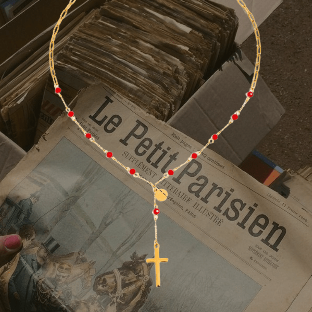 Red Y necklace - 𝐇𝐨𝐧𝐞𝐲 𝐁𝐮𝐭𝐭𝐞𝐫 𝐍𝐢𝐧𝐞