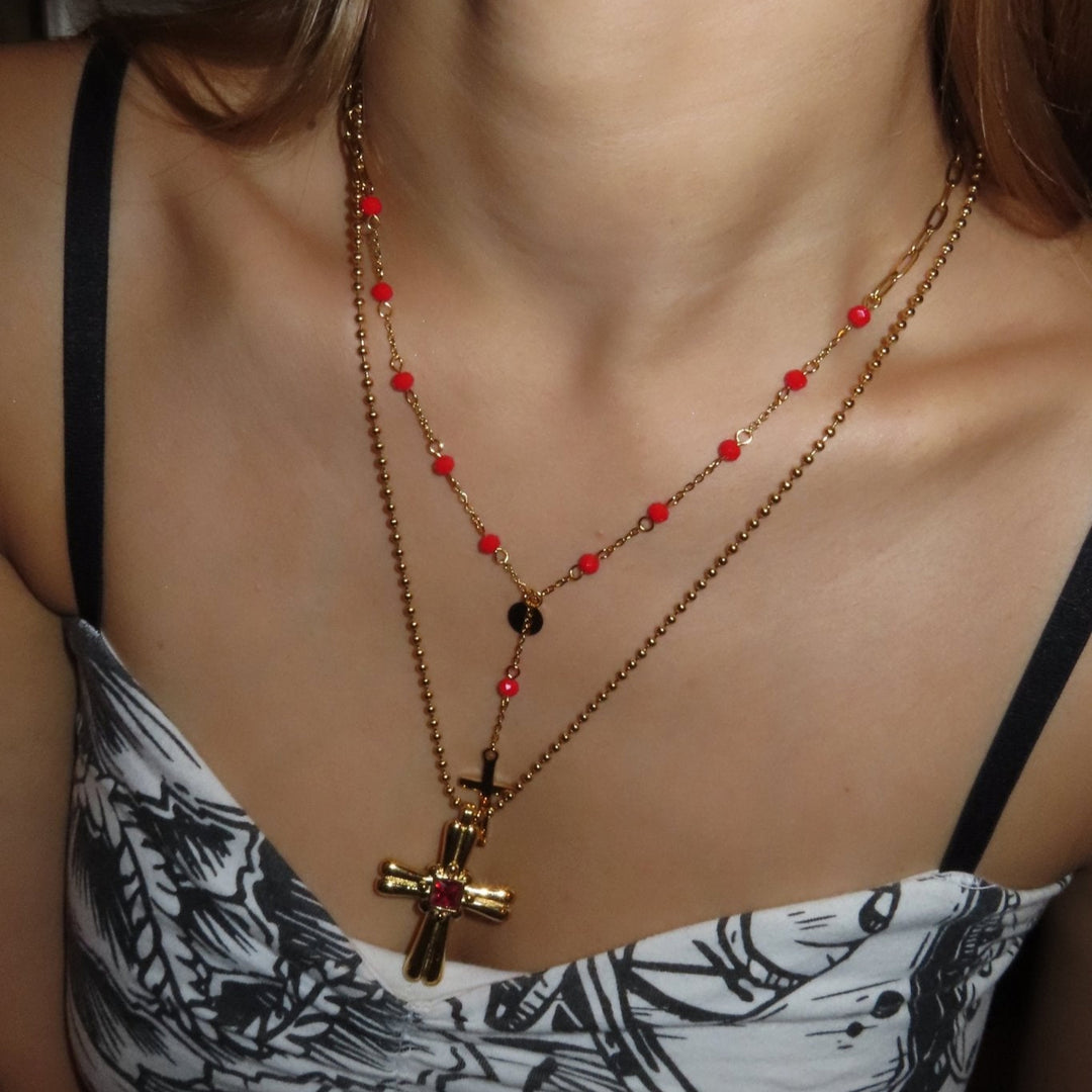 Red Y necklace - 𝐇𝐨𝐧𝐞𝐲 𝐁𝐮𝐭𝐭𝐞𝐫 𝐍𝐢𝐧𝐞