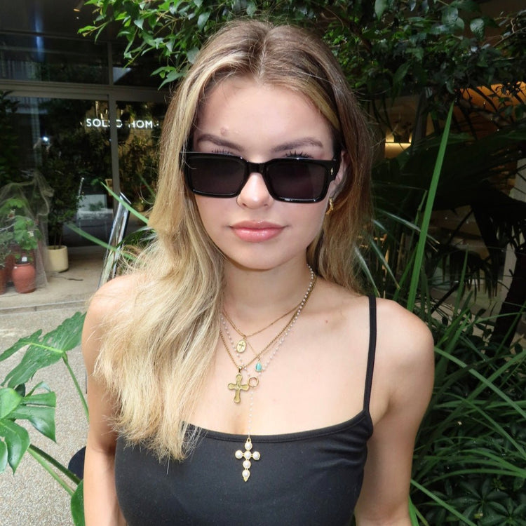 Retro square sunglasses - 𝐇𝐨𝐧𝐞𝐲 𝐁𝐮𝐭𝐭𝐞𝐫 𝐍𝐢𝐧𝐞