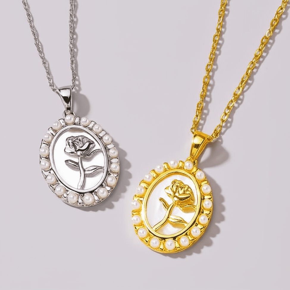 Rose coin necklace - 𝐇𝐨𝐧𝐞𝐲 𝐁𝐮𝐭𝐭𝐞𝐫 𝐍𝐢𝐧𝐞