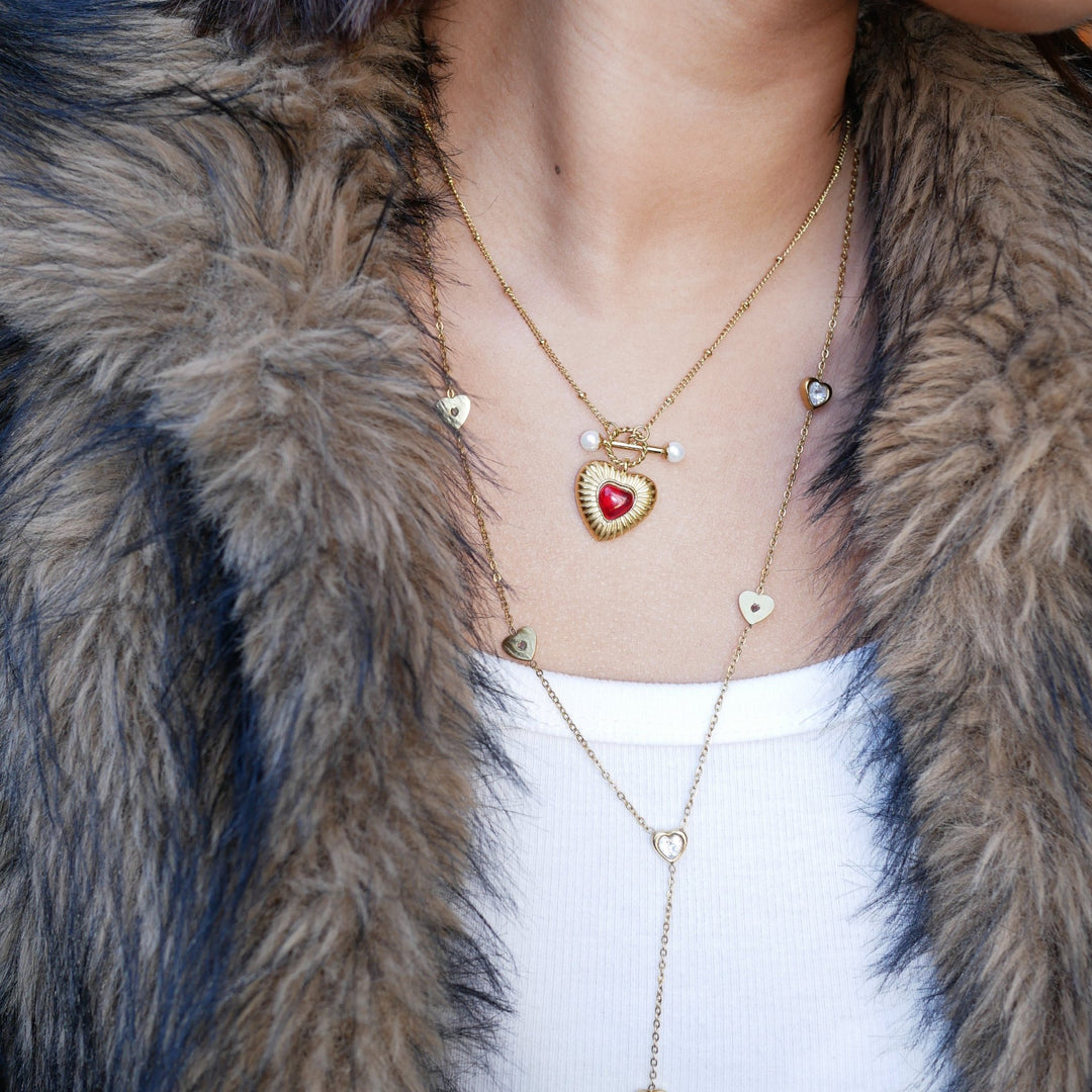 Rouge heart necklace - 𝐇𝐨𝐧𝐞𝐲 𝐁𝐮𝐭𝐭𝐞𝐫 𝐍𝐢𝐧𝐞