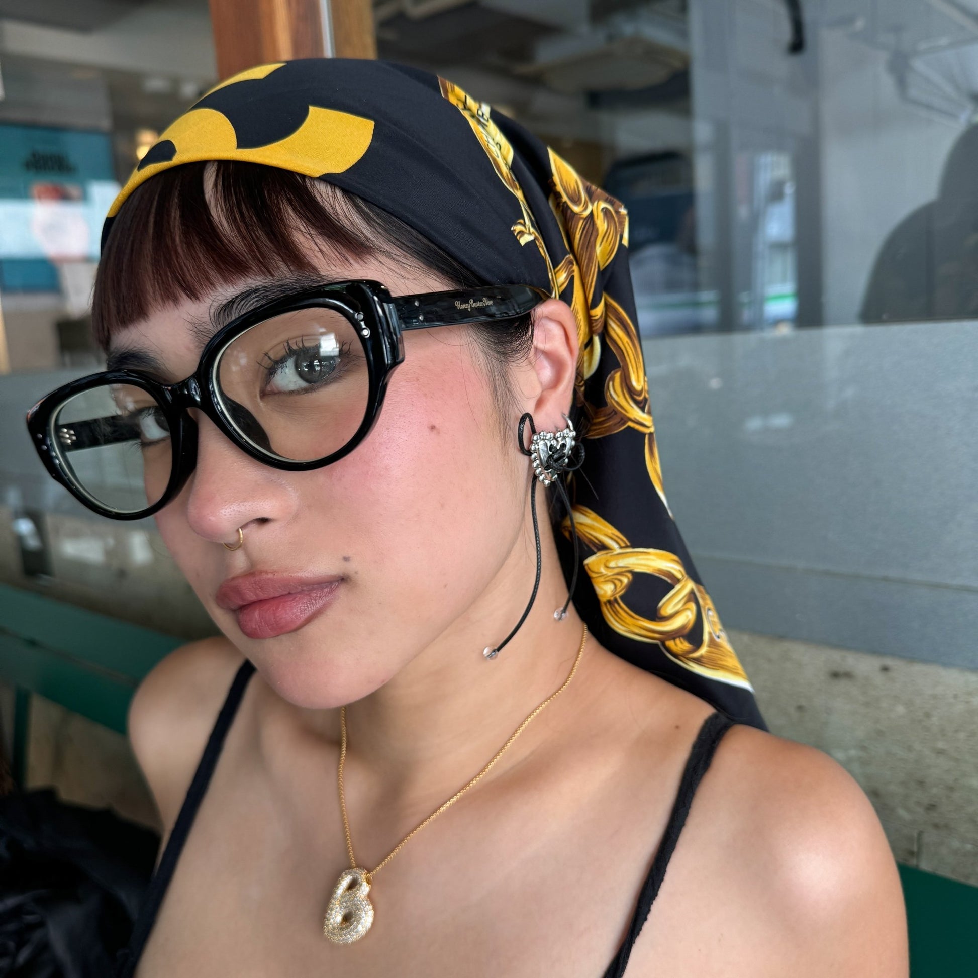 Round cutie glasses - 𝐇𝐨𝐧𝐞𝐲 𝐁𝐮𝐭𝐭𝐞𝐫 𝐍𝐢𝐧𝐞